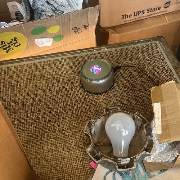 Strobe light - Picture 3 of 4